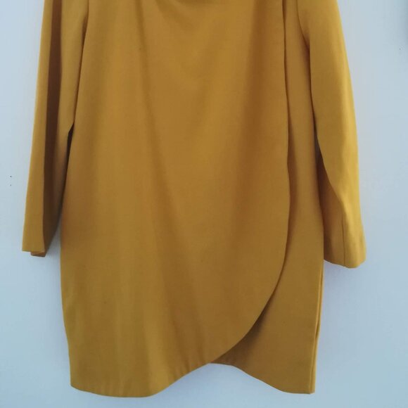 Danish designer Rodebjer Yellow Blazer - Picture 6 of 9